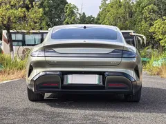 2024 Xiaomi SU7 RWD Long Range Advanced ADAS Pro, зелёный — фото 33