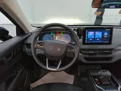 2023 Hongqi E-QM5 Basic Mobility, чёрный — фото 11