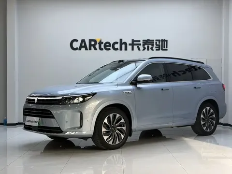 2024 Aito M7 1.5T Smart Driving 4WD Max 5-seat
