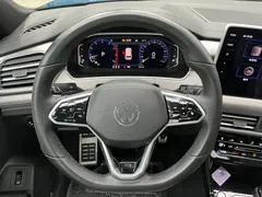 2023 Volkswagen Tayron 380TSI 4WD R-Line Pro, синий — фото 8