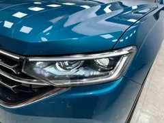 2023 Volkswagen Tayron 380TSI 4WD R-Line Pro, синий — фото 23