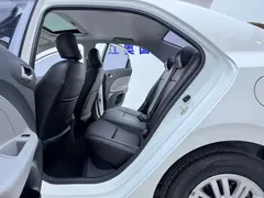2020 Kia Pegas 1.4L AT Comfort Sunroof, белый — фото 14
