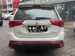2021 Mitsubishi Outlander 2.0L 2WD 5 Seats, белый — фото 4