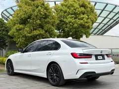 2022 BMW 3 Series 325Li M Sport Night Package, белый — фото 6