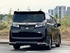 2020 Toyota Vellfire 2.5L Hybrid Black Gold Limited Edition, чёрный — фото 4