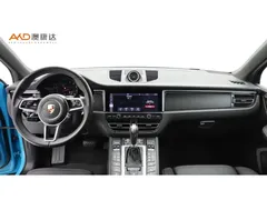 2021 Porsche Macan 2.0T — фото 5