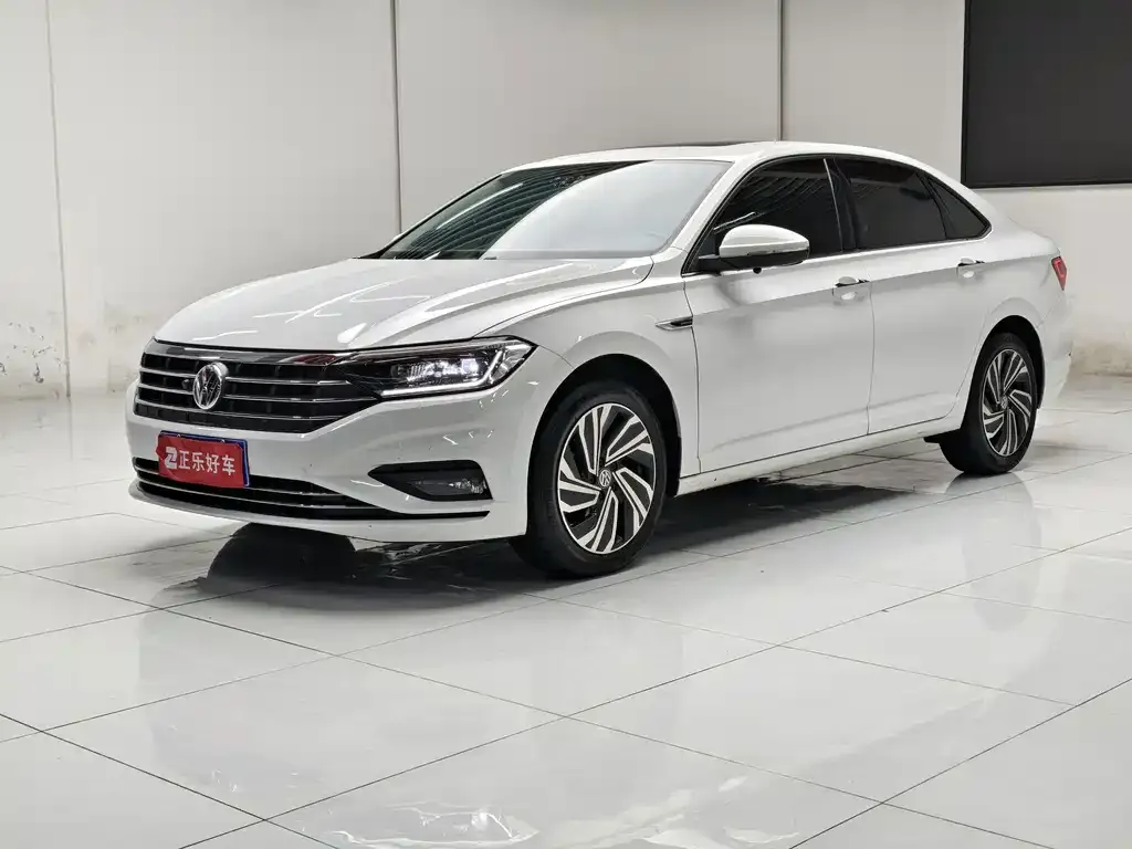 2021 Volkswagen Sagitar 200TSI DSG