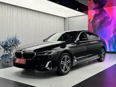 2022 BMW 5 Series 530Li Leading Luxury Package, чёрный — фото 1