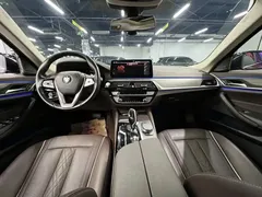 2022 BMW 5 Series 530Li Leading Luxury Package, чёрный — фото 8