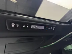 2020 Lexus LM 300h 7-seat, чёрный — фото 27
