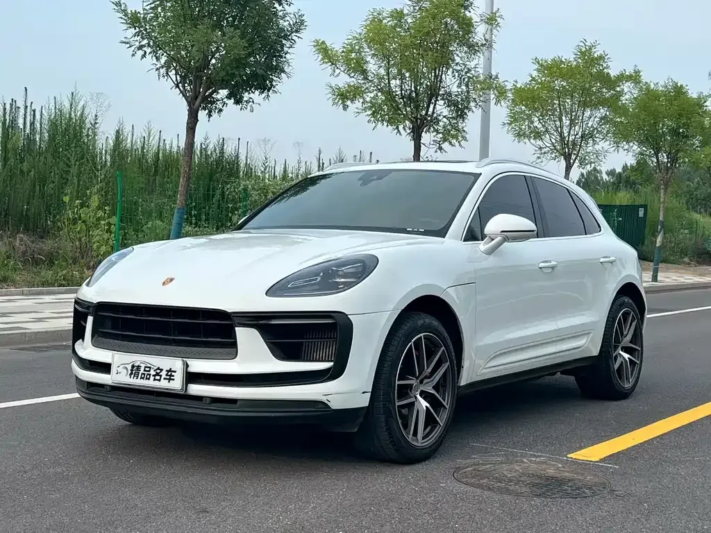 2023 Porsche Macan S 2.9T