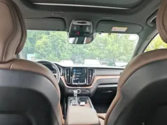 2021 Volvo XC60 4WD Luxury, чёрный — фото 23