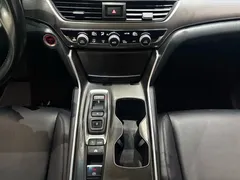 2022 Honda Accord 2.0L Hybrid — фото 16