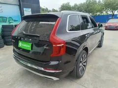 2021 Volvo XC90 B5 Luxury 5-seat, чёрный — фото 7