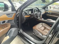 2021 Volvo XC90 B5 Luxury 5-seat, чёрный — фото 16