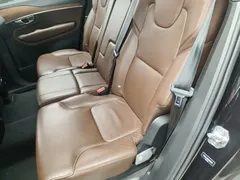 2021 Volvo XC90 B5 Luxury 5-seat, чёрный — фото 17