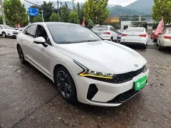 2020 Kia K5 380T GT-Line Premium Tech, белый — фото 4