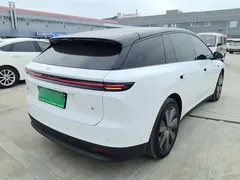 2025 Li Auto i6 4WD Standard, белый — фото 7