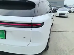 2025 Li Auto i6 4WD Standard, белый — фото 8
