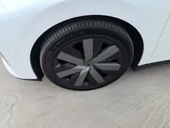 2025 Li Auto i6 4WD Standard, белый — фото 23