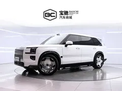 2025 Zeekr 9X Hyper 70kWh 6-seat, белый — фото 1