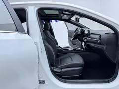 2023 Kia Cerato 1.5L CVT Luxury, белый — фото 17