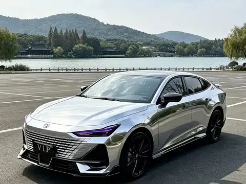 2023 Changan UNI-V 1.5T Premium