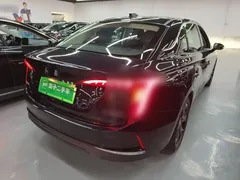 2023 Hongqi E-QM5 Basic Mobility, чёрный — фото 7