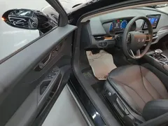 2023 Hongqi E-QM5 Basic Mobility, чёрный — фото 16