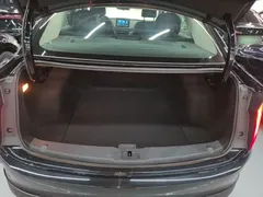 2023 Hongqi E-QM5 Basic Mobility, чёрный — фото 19