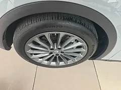 2024 Leapmotor C11 EV 580 Premium, синий — фото 23