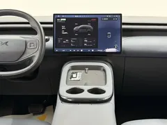 2025 Xpeng G7 702 Long Range Ultra — фото 21