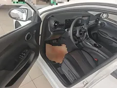 2024 BYD e2 Honor Comfort, белый — фото 16