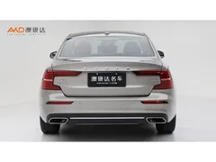 2022 Volvo S60 2.0T B4 Luxury — фото 4