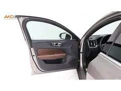 2022 Volvo S60 2.0T B4 Luxury — фото 10