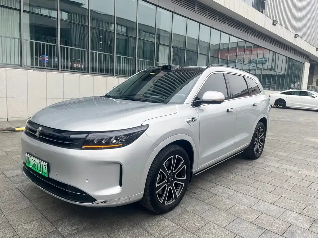 2024 Aito M7 1.5T RWD Smart Driving Ultra 5-seat