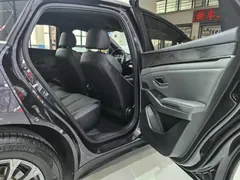 2024 BYD Qin L PHEV 80km Leading — фото 13