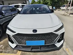2023 Changan UNI-V 1.5T Sport, белый — фото 2
