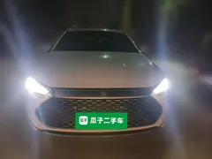 2021 BYD Qin PLUS DM-i PHEV 55km Flagship, белый — фото 2