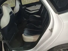 2021 BYD Qin PLUS DM-i PHEV 55km Flagship, белый — фото 18