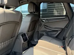 2022 Porsche Macan 2.0T, белый — фото 9
