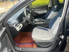 2022 Geely Emgrand 4th Gen 1.5L CVT Premium, чёрный — фото 4