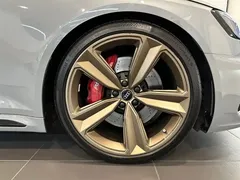 2022 Audi RS 4 Avant Dark Gold — фото 17
