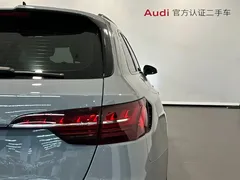 2022 Audi RS 4 Avant Dark Gold — фото 18