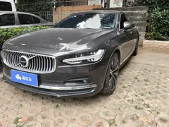 2022 Volvo S90 — фото 1