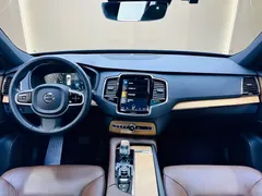 2021 Volvo XC90 7-seat, чёрный — фото 12