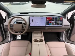 2025 Li Auto i6 4WD Standard — фото 7