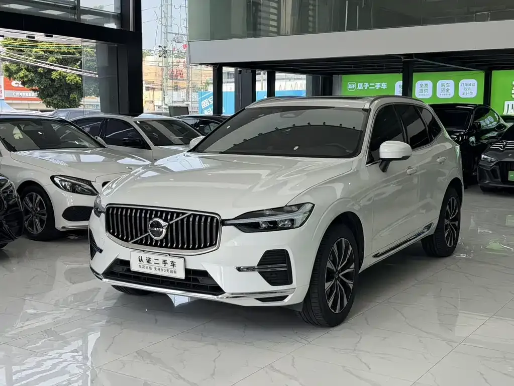 2024 Volvo XC60 4WD Zhiyuan Luxury