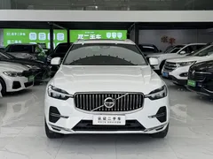 2024 Volvo XC60 4WD Zhiyuan Luxury, белый — фото 8