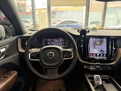 2024 Volvo XC60 4WD Zhiyuan Luxury, белый — фото 10
